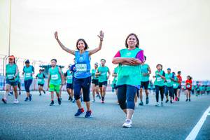 BIB: 53007
                            <button type="button" onclick="openModal(10564091)" class="btn btn-primary btn-sm float-right btn-popup" data-toggle="modal" data-target=".modal-high-quality">
                        <i class="fas fa-shopping-cart"></i> Add to Cart
                    </button>
                                            <button type="button" onclick="isThisMe(10564091, true)" class="btn btn-success btn-sm float-right btn-popup btn-isme hidden" data-toggle="tooltip" data-placement="bottom" title="นี่คือรูปของคุณใช่ไหม คลิกที่นี่เพื่อเอาเข้าอัลบั้ม">
                        <i class="fas fa-plus"></i> Add to album
                    </button>
                    <button type="button" onclick="isThisMe(10564091, false)" class="btn btn-warning btn-sm float-right btn-popup btn-isnotme hidden">
                        <i class="fas fa-ban"></i> Remove from album
                    </button>