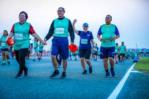 BIB: 1293, 1356, 50321, 1158
                            <button type="button" onclick="openModal(10568510)" class="btn btn-primary btn-sm float-right btn-popup" data-toggle="modal" data-target=".modal-high-quality">
                        <i class="fas fa-shopping-cart"></i> Add to Cart
                    </button>
                                            <button type="button" onclick="isThisMe(10568510, true)" class="btn btn-success btn-sm float-right btn-popup btn-isme hidden" data-toggle="tooltip" data-placement="bottom" title="นี่คือรูปของคุณใช่ไหม คลิกที่นี่เพื่อเอาเข้าอัลบั้ม">
                        <i class="fas fa-plus"></i> Add to album
                    </button>
                    <button type="button" onclick="isThisMe(10568510, false)" class="btn btn-warning btn-sm float-right btn-popup btn-isnotme hidden">
                        <i class="fas fa-ban"></i> Remove from album
                    </button>