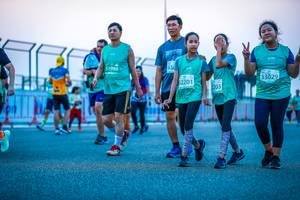BIB: 51988, 53029, 52201, 203
                            <button type="button" onclick="openModal(10568521)" class="btn btn-primary btn-sm float-right btn-popup" data-toggle="modal" data-target=".modal-high-quality">
                        <i class="fas fa-shopping-cart"></i> Add to Cart
                    </button>
                                            <button type="button" onclick="isThisMe(10568521, true)" class="btn btn-success btn-sm float-right btn-popup btn-isme hidden" data-toggle="tooltip" data-placement="bottom" title="นี่คือรูปของคุณใช่ไหม คลิกที่นี่เพื่อเอาเข้าอัลบั้ม">
                        <i class="fas fa-plus"></i> Add to album
                    </button>
                    <button type="button" onclick="isThisMe(10568521, false)" class="btn btn-warning btn-sm float-right btn-popup btn-isnotme hidden">
                        <i class="fas fa-ban"></i> Remove from album
                    </button>