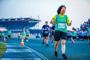 BIB: 53135
                            <button type="button" onclick="openModal(10563498)" class="btn btn-primary btn-sm float-right btn-popup" data-toggle="modal" data-target=".modal-high-quality">
                        <i class="fas fa-shopping-cart"></i> Add to Cart
                    </button>
                                            <button type="button" onclick="isThisMe(10563498, true)" class="btn btn-success btn-sm float-right btn-popup btn-isme hidden" data-toggle="tooltip" data-placement="bottom" title="นี่คือรูปของคุณใช่ไหม คลิกที่นี่เพื่อเอาเข้าอัลบั้ม">
                        <i class="fas fa-plus"></i> Add to album
                    </button>
                    <button type="button" onclick="isThisMe(10563498, false)" class="btn btn-warning btn-sm float-right btn-popup btn-isnotme hidden">
                        <i class="fas fa-ban"></i> Remove from album
                    </button>