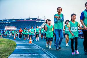 BIB: 52265, 5154, 505
                            <button type="button" onclick="openModal(10563036)" class="btn btn-primary btn-sm float-right btn-popup" data-toggle="modal" data-target=".modal-high-quality">
                        <i class="fas fa-shopping-cart"></i> Add to Cart
                    </button>
                                            <button type="button" onclick="isThisMe(10563036, true)" class="btn btn-success btn-sm float-right btn-popup btn-isme hidden" data-toggle="tooltip" data-placement="bottom" title="นี่คือรูปของคุณใช่ไหม คลิกที่นี่เพื่อเอาเข้าอัลบั้ม">
                        <i class="fas fa-plus"></i> Add to album
                    </button>
                    <button type="button" onclick="isThisMe(10563036, false)" class="btn btn-warning btn-sm float-right btn-popup btn-isnotme hidden">
                        <i class="fas fa-ban"></i> Remove from album
                    </button>