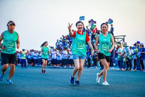 BIB: 53425, 53429, 71447
                            <button type="button" onclick="openModal(10563533)" class="btn btn-primary btn-sm float-right btn-popup" data-toggle="modal" data-target=".modal-high-quality">
                        <i class="fas fa-shopping-cart"></i> Add to Cart
                    </button>
                                            <button type="button" onclick="isThisMe(10563533, true)" class="btn btn-success btn-sm float-right btn-popup btn-isme hidden" data-toggle="tooltip" data-placement="bottom" title="นี่คือรูปของคุณใช่ไหม คลิกที่นี่เพื่อเอาเข้าอัลบั้ม">
                        <i class="fas fa-plus"></i> Add to album
                    </button>
                    <button type="button" onclick="isThisMe(10563533, false)" class="btn btn-warning btn-sm float-right btn-popup btn-isnotme hidden">
                        <i class="fas fa-ban"></i> Remove from album
                    </button>