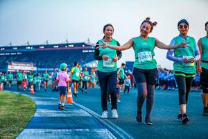 BIB: 52451, 50680
                            <button type="button" onclick="openModal(10563595)" class="btn btn-primary btn-sm float-right btn-popup" data-toggle="modal" data-target=".modal-high-quality">
                        <i class="fas fa-shopping-cart"></i> Add to Cart
                    </button>
                                            <button type="button" onclick="isThisMe(10563595, true)" class="btn btn-success btn-sm float-right btn-popup btn-isme hidden" data-toggle="tooltip" data-placement="bottom" title="นี่คือรูปของคุณใช่ไหม คลิกที่นี่เพื่อเอาเข้าอัลบั้ม">
                        <i class="fas fa-plus"></i> Add to album
                    </button>
                    <button type="button" onclick="isThisMe(10563595, false)" class="btn btn-warning btn-sm float-right btn-popup btn-isnotme hidden">
                        <i class="fas fa-ban"></i> Remove from album
                    </button>