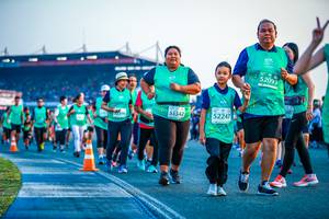 BIB: 52093, 51342, 52247
                            <button type="button" onclick="openModal(10562068)" class="btn btn-primary btn-sm float-right btn-popup" data-toggle="modal" data-target=".modal-high-quality">
                        <i class="fas fa-shopping-cart"></i> Add to Cart
                    </button>
                                            <button type="button" onclick="isThisMe(10562068, true)" class="btn btn-success btn-sm float-right btn-popup btn-isme hidden" data-toggle="tooltip" data-placement="bottom" title="นี่คือรูปของคุณใช่ไหม คลิกที่นี่เพื่อเอาเข้าอัลบั้ม">
                        <i class="fas fa-plus"></i> Add to album
                    </button>
                    <button type="button" onclick="isThisMe(10562068, false)" class="btn btn-warning btn-sm float-right btn-popup btn-isnotme hidden">
                        <i class="fas fa-ban"></i> Remove from album
                    </button>