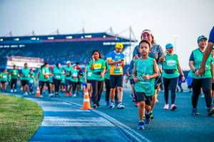 BIB: 500
                            <button type="button" onclick="openModal(10562269)" class="btn btn-primary btn-sm float-right btn-popup" data-toggle="modal" data-target=".modal-high-quality">
                        <i class="fas fa-shopping-cart"></i> Add to Cart
                    </button>
                                            <button type="button" onclick="isThisMe(10562269, true)" class="btn btn-success btn-sm float-right btn-popup btn-isme hidden" data-toggle="tooltip" data-placement="bottom" title="นี่คือรูปของคุณใช่ไหม คลิกที่นี่เพื่อเอาเข้าอัลบั้ม">
                        <i class="fas fa-plus"></i> Add to album
                    </button>
                    <button type="button" onclick="isThisMe(10562269, false)" class="btn btn-warning btn-sm float-right btn-popup btn-isnotme hidden">
                        <i class="fas fa-ban"></i> Remove from album
                    </button>