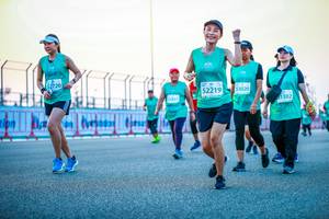 BIB: 2720, 52219, 53020, 3302
                            <button type="button" onclick="openModal(10564238)" class="btn btn-primary btn-sm float-right btn-popup" data-toggle="modal" data-target=".modal-high-quality">
                        <i class="fas fa-shopping-cart"></i> Add to Cart
                    </button>
                                            <button type="button" onclick="isThisMe(10564238, true)" class="btn btn-success btn-sm float-right btn-popup btn-isme hidden" data-toggle="tooltip" data-placement="bottom" title="นี่คือรูปของคุณใช่ไหม คลิกที่นี่เพื่อเอาเข้าอัลบั้ม">
                        <i class="fas fa-plus"></i> Add to album
                    </button>
                    <button type="button" onclick="isThisMe(10564238, false)" class="btn btn-warning btn-sm float-right btn-popup btn-isnotme hidden">
                        <i class="fas fa-ban"></i> Remove from album
                    </button>