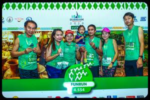 BIB: 000000, 51954, 1954, 51919, 2425, 4554
                            <button type="button" onclick="openModal(10551295)" class="btn btn-primary btn-sm float-right btn-popup" data-toggle="modal" data-target=".modal-high-quality">
                        <i class="fas fa-shopping-cart"></i> Add to Cart
                    </button>
                                            <button type="button" onclick="isThisMe(10551295, true)" class="btn btn-success btn-sm float-right btn-popup btn-isme hidden" data-toggle="tooltip" data-placement="bottom" title="นี่คือรูปของคุณใช่ไหม คลิกที่นี่เพื่อเอาเข้าอัลบั้ม">
                        <i class="fas fa-plus"></i> Add to album
                    </button>
                    <button type="button" onclick="isThisMe(10551295, false)" class="btn btn-warning btn-sm float-right btn-popup btn-isnotme hidden">
                        <i class="fas fa-ban"></i> Remove from album
                    </button>