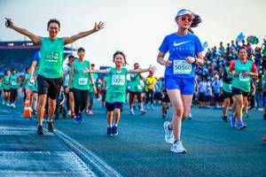 BIB: 51748, 50560, 52252
                            <button type="button" onclick="openModal(10561216)" class="btn btn-primary btn-sm float-right btn-popup" data-toggle="modal" data-target=".modal-high-quality">
                        <i class="fas fa-shopping-cart"></i> Add to Cart
                    </button>
                                            <button type="button" onclick="isThisMe(10561216, true)" class="btn btn-success btn-sm float-right btn-popup btn-isme hidden" data-toggle="tooltip" data-placement="bottom" title="นี่คือรูปของคุณใช่ไหม คลิกที่นี่เพื่อเอาเข้าอัลบั้ม">
                        <i class="fas fa-plus"></i> Add to album
                    </button>
                    <button type="button" onclick="isThisMe(10561216, false)" class="btn btn-warning btn-sm float-right btn-popup btn-isnotme hidden">
                        <i class="fas fa-ban"></i> Remove from album
                    </button>