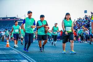 BIB: 51863, 52396
                            <button type="button" onclick="openModal(10562537)" class="btn btn-primary btn-sm float-right btn-popup" data-toggle="modal" data-target=".modal-high-quality">
                        <i class="fas fa-shopping-cart"></i> Add to Cart
                    </button>
                                            <button type="button" onclick="isThisMe(10562537, true)" class="btn btn-success btn-sm float-right btn-popup btn-isme hidden" data-toggle="tooltip" data-placement="bottom" title="นี่คือรูปของคุณใช่ไหม คลิกที่นี่เพื่อเอาเข้าอัลบั้ม">
                        <i class="fas fa-plus"></i> Add to album
                    </button>
                    <button type="button" onclick="isThisMe(10562537, false)" class="btn btn-warning btn-sm float-right btn-popup btn-isnotme hidden">
                        <i class="fas fa-ban"></i> Remove from album
                    </button>