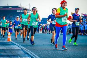 BIB: 5319, 522, 52514, 5253, 50787
                            <button type="button" onclick="openModal(10551795)" class="btn btn-primary btn-sm float-right btn-popup" data-toggle="modal" data-target=".modal-high-quality">
                        <i class="fas fa-shopping-cart"></i> Add to Cart
                    </button>
                                            <button type="button" onclick="isThisMe(10551795, true)" class="btn btn-success btn-sm float-right btn-popup btn-isme hidden" data-toggle="tooltip" data-placement="bottom" title="นี่คือรูปของคุณใช่ไหม คลิกที่นี่เพื่อเอาเข้าอัลบั้ม">
                        <i class="fas fa-plus"></i> Add to album
                    </button>
                    <button type="button" onclick="isThisMe(10551795, false)" class="btn btn-warning btn-sm float-right btn-popup btn-isnotme hidden">
                        <i class="fas fa-ban"></i> Remove from album
                    </button>