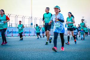 BIB: 0116, 53284, 13157
                            <button type="button" onclick="openModal(10564242)" class="btn btn-primary btn-sm float-right btn-popup" data-toggle="modal" data-target=".modal-high-quality">
                        <i class="fas fa-shopping-cart"></i> Add to Cart
                    </button>
                                            <button type="button" onclick="isThisMe(10564242, true)" class="btn btn-success btn-sm float-right btn-popup btn-isme hidden" data-toggle="tooltip" data-placement="bottom" title="นี่คือรูปของคุณใช่ไหม คลิกที่นี่เพื่อเอาเข้าอัลบั้ม">
                        <i class="fas fa-plus"></i> Add to album
                    </button>
                    <button type="button" onclick="isThisMe(10564242, false)" class="btn btn-warning btn-sm float-right btn-popup btn-isnotme hidden">
                        <i class="fas fa-ban"></i> Remove from album
                    </button>