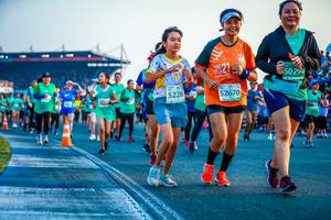 BIB: 50294, 52280, 52670
                            <button type="button" onclick="openModal(10560897)" class="btn btn-primary btn-sm float-right btn-popup" data-toggle="modal" data-target=".modal-high-quality">
                        <i class="fas fa-shopping-cart"></i> Add to Cart
                    </button>
                                            <button type="button" onclick="isThisMe(10560897, true)" class="btn btn-success btn-sm float-right btn-popup btn-isme hidden" data-toggle="tooltip" data-placement="bottom" title="นี่คือรูปของคุณใช่ไหม คลิกที่นี่เพื่อเอาเข้าอัลบั้ม">
                        <i class="fas fa-plus"></i> Add to album
                    </button>
                    <button type="button" onclick="isThisMe(10560897, false)" class="btn btn-warning btn-sm float-right btn-popup btn-isnotme hidden">
                        <i class="fas fa-ban"></i> Remove from album
                    </button>