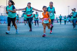 BIB: 1231, 50813
                            <button type="button" onclick="openModal(10564260)" class="btn btn-primary btn-sm float-right btn-popup" data-toggle="modal" data-target=".modal-high-quality">
                        <i class="fas fa-shopping-cart"></i> Add to Cart
                    </button>
                                            <button type="button" onclick="isThisMe(10564260, true)" class="btn btn-success btn-sm float-right btn-popup btn-isme hidden" data-toggle="tooltip" data-placement="bottom" title="นี่คือรูปของคุณใช่ไหม คลิกที่นี่เพื่อเอาเข้าอัลบั้ม">
                        <i class="fas fa-plus"></i> Add to album
                    </button>
                    <button type="button" onclick="isThisMe(10564260, false)" class="btn btn-warning btn-sm float-right btn-popup btn-isnotme hidden">
                        <i class="fas fa-ban"></i> Remove from album
                    </button>