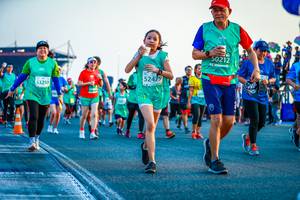 BIB: 0212, 52479, 53250
                            <button type="button" onclick="openModal(10561211)" class="btn btn-primary btn-sm float-right btn-popup" data-toggle="modal" data-target=".modal-high-quality">
                        <i class="fas fa-shopping-cart"></i> Add to Cart
                    </button>
                                            <button type="button" onclick="isThisMe(10561211, true)" class="btn btn-success btn-sm float-right btn-popup btn-isme hidden" data-toggle="tooltip" data-placement="bottom" title="นี่คือรูปของคุณใช่ไหม คลิกที่นี่เพื่อเอาเข้าอัลบั้ม">
                        <i class="fas fa-plus"></i> Add to album
                    </button>
                    <button type="button" onclick="isThisMe(10561211, false)" class="btn btn-warning btn-sm float-right btn-popup btn-isnotme hidden">
                        <i class="fas fa-ban"></i> Remove from album
                    </button>