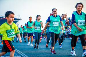 BIB: 83395, 53296, 034, 5008
                            <button type="button" onclick="openModal(10561987)" class="btn btn-primary btn-sm float-right btn-popup" data-toggle="modal" data-target=".modal-high-quality">
                        <i class="fas fa-shopping-cart"></i> Add to Cart
                    </button>
                                            <button type="button" onclick="isThisMe(10561987, true)" class="btn btn-success btn-sm float-right btn-popup btn-isme hidden" data-toggle="tooltip" data-placement="bottom" title="นี่คือรูปของคุณใช่ไหม คลิกที่นี่เพื่อเอาเข้าอัลบั้ม">
                        <i class="fas fa-plus"></i> Add to album
                    </button>
                    <button type="button" onclick="isThisMe(10561987, false)" class="btn btn-warning btn-sm float-right btn-popup btn-isnotme hidden">
                        <i class="fas fa-ban"></i> Remove from album
                    </button>