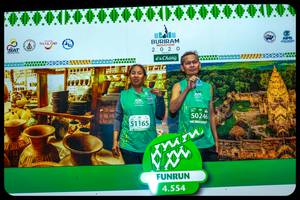 BIB: 50246, 51165, 4554
                            <button type="button" onclick="openModal(10551324)" class="btn btn-primary btn-sm float-right btn-popup" data-toggle="modal" data-target=".modal-high-quality">
                        <i class="fas fa-shopping-cart"></i> Add to Cart
                    </button>
                                            <button type="button" onclick="isThisMe(10551324, true)" class="btn btn-success btn-sm float-right btn-popup btn-isme hidden" data-toggle="tooltip" data-placement="bottom" title="นี่คือรูปของคุณใช่ไหม คลิกที่นี่เพื่อเอาเข้าอัลบั้ม">
                        <i class="fas fa-plus"></i> Add to album
                    </button>
                    <button type="button" onclick="isThisMe(10551324, false)" class="btn btn-warning btn-sm float-right btn-popup btn-isnotme hidden">
                        <i class="fas fa-ban"></i> Remove from album
                    </button>