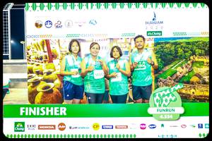 BIB: 1806, 53312, 4554
                            <button type="button" onclick="openModal(10569079)" class="btn btn-primary btn-sm float-right btn-popup" data-toggle="modal" data-target=".modal-high-quality">
                        <i class="fas fa-shopping-cart"></i> Add to Cart
                    </button>
                                            <button type="button" onclick="isThisMe(10569079, true)" class="btn btn-success btn-sm float-right btn-popup btn-isme hidden" data-toggle="tooltip" data-placement="bottom" title="นี่คือรูปของคุณใช่ไหม คลิกที่นี่เพื่อเอาเข้าอัลบั้ม">
                        <i class="fas fa-plus"></i> Add to album
                    </button>
                    <button type="button" onclick="isThisMe(10569079, false)" class="btn btn-warning btn-sm float-right btn-popup btn-isnotme hidden">
                        <i class="fas fa-ban"></i> Remove from album
                    </button>