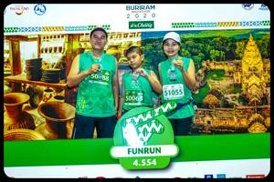 BIB: 51055, 50063, 4554
                            <button type="button" onclick="openModal(10550724)" class="btn btn-primary btn-sm float-right btn-popup" data-toggle="modal" data-target=".modal-high-quality">
                        <i class="fas fa-shopping-cart"></i> Add to Cart
                    </button>
                                            <button type="button" onclick="isThisMe(10550724, true)" class="btn btn-success btn-sm float-right btn-popup btn-isme hidden" data-toggle="tooltip" data-placement="bottom" title="นี่คือรูปของคุณใช่ไหม คลิกที่นี่เพื่อเอาเข้าอัลบั้ม">
                        <i class="fas fa-plus"></i> Add to album
                    </button>
                    <button type="button" onclick="isThisMe(10550724, false)" class="btn btn-warning btn-sm float-right btn-popup btn-isnotme hidden">
                        <i class="fas fa-ban"></i> Remove from album
                    </button>