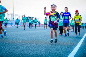 BIB: 1857, 51504
                            <button type="button" onclick="openModal(10567861)" class="btn btn-primary btn-sm float-right btn-popup" data-toggle="modal" data-target=".modal-high-quality">
                        <i class="fas fa-shopping-cart"></i> Add to Cart
                    </button>
                                            <button type="button" onclick="isThisMe(10567861, true)" class="btn btn-success btn-sm float-right btn-popup btn-isme hidden" data-toggle="tooltip" data-placement="bottom" title="นี่คือรูปของคุณใช่ไหม คลิกที่นี่เพื่อเอาเข้าอัลบั้ม">
                        <i class="fas fa-plus"></i> Add to album
                    </button>
                    <button type="button" onclick="isThisMe(10567861, false)" class="btn btn-warning btn-sm float-right btn-popup btn-isnotme hidden">
                        <i class="fas fa-ban"></i> Remove from album
                    </button>