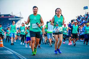 BIB: 5277
                            <button type="button" onclick="openModal(10561917)" class="btn btn-primary btn-sm float-right btn-popup" data-toggle="modal" data-target=".modal-high-quality">
                        <i class="fas fa-shopping-cart"></i> Add to Cart
                    </button>
                                            <button type="button" onclick="isThisMe(10561917, true)" class="btn btn-success btn-sm float-right btn-popup btn-isme hidden" data-toggle="tooltip" data-placement="bottom" title="นี่คือรูปของคุณใช่ไหม คลิกที่นี่เพื่อเอาเข้าอัลบั้ม">
                        <i class="fas fa-plus"></i> Add to album
                    </button>
                    <button type="button" onclick="isThisMe(10561917, false)" class="btn btn-warning btn-sm float-right btn-popup btn-isnotme hidden">
                        <i class="fas fa-ban"></i> Remove from album
                    </button>