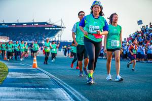 BIB: 51292, 510
                            <button type="button" onclick="openModal(10560768)" class="btn btn-primary btn-sm float-right btn-popup" data-toggle="modal" data-target=".modal-high-quality">
                        <i class="fas fa-shopping-cart"></i> Add to Cart
                    </button>
                                            <button type="button" onclick="isThisMe(10560768, true)" class="btn btn-success btn-sm float-right btn-popup btn-isme hidden" data-toggle="tooltip" data-placement="bottom" title="นี่คือรูปของคุณใช่ไหม คลิกที่นี่เพื่อเอาเข้าอัลบั้ม">
                        <i class="fas fa-plus"></i> Add to album
                    </button>
                    <button type="button" onclick="isThisMe(10560768, false)" class="btn btn-warning btn-sm float-right btn-popup btn-isnotme hidden">
                        <i class="fas fa-ban"></i> Remove from album
                    </button>