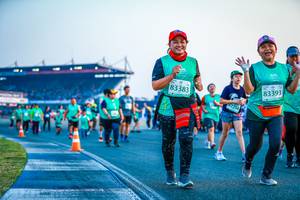 BIB: 83383, 83393
                            <button type="button" onclick="openModal(10563373)" class="btn btn-primary btn-sm float-right btn-popup" data-toggle="modal" data-target=".modal-high-quality">
                        <i class="fas fa-shopping-cart"></i> Add to Cart
                    </button>
                                            <button type="button" onclick="isThisMe(10563373, true)" class="btn btn-success btn-sm float-right btn-popup btn-isme hidden" data-toggle="tooltip" data-placement="bottom" title="นี่คือรูปของคุณใช่ไหม คลิกที่นี่เพื่อเอาเข้าอัลบั้ม">
                        <i class="fas fa-plus"></i> Add to album
                    </button>
                    <button type="button" onclick="isThisMe(10563373, false)" class="btn btn-warning btn-sm float-right btn-popup btn-isnotme hidden">
                        <i class="fas fa-ban"></i> Remove from album
                    </button>