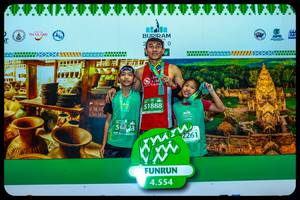 BIB: 51888, 2261, 4554
                            <button type="button" onclick="openModal(10551283)" class="btn btn-primary btn-sm float-right btn-popup" data-toggle="modal" data-target=".modal-high-quality">
                        <i class="fas fa-shopping-cart"></i> Add to Cart
                    </button>
                                            <button type="button" onclick="isThisMe(10551283, true)" class="btn btn-success btn-sm float-right btn-popup btn-isme hidden" data-toggle="tooltip" data-placement="bottom" title="นี่คือรูปของคุณใช่ไหม คลิกที่นี่เพื่อเอาเข้าอัลบั้ม">
                        <i class="fas fa-plus"></i> Add to album
                    </button>
                    <button type="button" onclick="isThisMe(10551283, false)" class="btn btn-warning btn-sm float-right btn-popup btn-isnotme hidden">
                        <i class="fas fa-ban"></i> Remove from album
                    </button>
