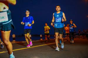 BIB: 085, 40604, 445
                            <button type="button" onclick="openModal(11031737)" class="btn btn-primary btn-sm float-right btn-popup" data-toggle="modal" data-target=".modal-high-quality">
                        <i class="fas fa-shopping-cart"></i> Add to Cart
                    </button>
                                            <button type="button" onclick="isThisMe(11031737, true)" class="btn btn-success btn-sm float-right btn-popup btn-isme hidden" data-toggle="tooltip" data-placement="bottom" title="นี่คือรูปของคุณใช่ไหม คลิกที่นี่เพื่อเอาเข้าอัลบั้ม">
                        <i class="fas fa-plus"></i> Add to album
                    </button>
                    <button type="button" onclick="isThisMe(11031737, false)" class="btn btn-warning btn-sm float-right btn-popup btn-isnotme hidden">
                        <i class="fas fa-ban"></i> Remove from album
                    </button>