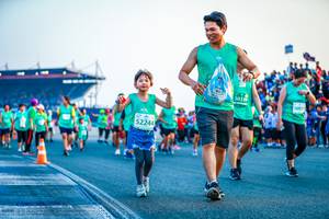 BIB: 5039, 50937, 52244
                            <button type="button" onclick="openModal(10562374)" class="btn btn-primary btn-sm float-right btn-popup" data-toggle="modal" data-target=".modal-high-quality">
                        <i class="fas fa-shopping-cart"></i> Add to Cart
                    </button>
                                            <button type="button" onclick="isThisMe(10562374, true)" class="btn btn-success btn-sm float-right btn-popup btn-isme hidden" data-toggle="tooltip" data-placement="bottom" title="นี่คือรูปของคุณใช่ไหม คลิกที่นี่เพื่อเอาเข้าอัลบั้ม">
                        <i class="fas fa-plus"></i> Add to album
                    </button>
                    <button type="button" onclick="isThisMe(10562374, false)" class="btn btn-warning btn-sm float-right btn-popup btn-isnotme hidden">
                        <i class="fas fa-ban"></i> Remove from album
                    </button>