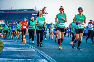 BIB: 3142, 50606, 52536
                            <button type="button" onclick="openModal(10560458)" class="btn btn-primary btn-sm float-right btn-popup" data-toggle="modal" data-target=".modal-high-quality">
                        <i class="fas fa-shopping-cart"></i> Add to Cart
                    </button>
                                            <button type="button" onclick="isThisMe(10560458, true)" class="btn btn-success btn-sm float-right btn-popup btn-isme hidden" data-toggle="tooltip" data-placement="bottom" title="นี่คือรูปของคุณใช่ไหม คลิกที่นี่เพื่อเอาเข้าอัลบั้ม">
                        <i class="fas fa-plus"></i> Add to album
                    </button>
                    <button type="button" onclick="isThisMe(10560458, false)" class="btn btn-warning btn-sm float-right btn-popup btn-isnotme hidden">
                        <i class="fas fa-ban"></i> Remove from album
                    </button>