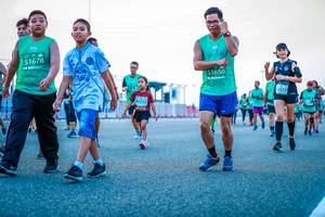 BIB: 51678, 51650, 80232
                            <button type="button" onclick="openModal(10567682)" class="btn btn-primary btn-sm float-right btn-popup" data-toggle="modal" data-target=".modal-high-quality">
                        <i class="fas fa-shopping-cart"></i> Add to Cart
                    </button>
                                            <button type="button" onclick="isThisMe(10567682, true)" class="btn btn-success btn-sm float-right btn-popup btn-isme hidden" data-toggle="tooltip" data-placement="bottom" title="นี่คือรูปของคุณใช่ไหม คลิกที่นี่เพื่อเอาเข้าอัลบั้ม">
                        <i class="fas fa-plus"></i> Add to album
                    </button>
                    <button type="button" onclick="isThisMe(10567682, false)" class="btn btn-warning btn-sm float-right btn-popup btn-isnotme hidden">
                        <i class="fas fa-ban"></i> Remove from album
                    </button>