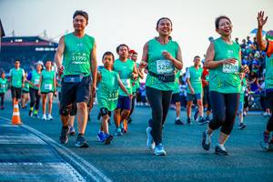 BIB: 51995, 52398, 5256, 765, 515
                            <button type="button" onclick="openModal(10560764)" class="btn btn-primary btn-sm float-right btn-popup" data-toggle="modal" data-target=".modal-high-quality">
                        <i class="fas fa-shopping-cart"></i> Add to Cart
                    </button>
                                            <button type="button" onclick="isThisMe(10560764, true)" class="btn btn-success btn-sm float-right btn-popup btn-isme hidden" data-toggle="tooltip" data-placement="bottom" title="นี่คือรูปของคุณใช่ไหม คลิกที่นี่เพื่อเอาเข้าอัลบั้ม">
                        <i class="fas fa-plus"></i> Add to album
                    </button>
                    <button type="button" onclick="isThisMe(10560764, false)" class="btn btn-warning btn-sm float-right btn-popup btn-isnotme hidden">
                        <i class="fas fa-ban"></i> Remove from album
                    </button>