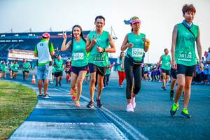 BIB: 52338, 50128, 52272, 51922
                            <button type="button" onclick="openModal(10561734)" class="btn btn-primary btn-sm float-right btn-popup" data-toggle="modal" data-target=".modal-high-quality">
                        <i class="fas fa-shopping-cart"></i> Add to Cart
                    </button>
                                            <button type="button" onclick="isThisMe(10561734, true)" class="btn btn-success btn-sm float-right btn-popup btn-isme hidden" data-toggle="tooltip" data-placement="bottom" title="นี่คือรูปของคุณใช่ไหม คลิกที่นี่เพื่อเอาเข้าอัลบั้ม">
                        <i class="fas fa-plus"></i> Add to album
                    </button>
                    <button type="button" onclick="isThisMe(10561734, false)" class="btn btn-warning btn-sm float-right btn-popup btn-isnotme hidden">
                        <i class="fas fa-ban"></i> Remove from album
                    </button>