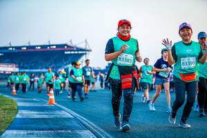 BIB: 83383, 83393
                            <button type="button" onclick="openModal(10563371)" class="btn btn-primary btn-sm float-right btn-popup" data-toggle="modal" data-target=".modal-high-quality">
                        <i class="fas fa-shopping-cart"></i> Add to Cart
                    </button>
                                            <button type="button" onclick="isThisMe(10563371, true)" class="btn btn-success btn-sm float-right btn-popup btn-isme hidden" data-toggle="tooltip" data-placement="bottom" title="นี่คือรูปของคุณใช่ไหม คลิกที่นี่เพื่อเอาเข้าอัลบั้ม">
                        <i class="fas fa-plus"></i> Add to album
                    </button>
                    <button type="button" onclick="isThisMe(10563371, false)" class="btn btn-warning btn-sm float-right btn-popup btn-isnotme hidden">
                        <i class="fas fa-ban"></i> Remove from album
                    </button>