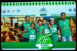 BIB: 52041, 52230, 3027, 51505, 52246, 4554
                            <button type="button" onclick="openModal(10551233)" class="btn btn-primary btn-sm float-right btn-popup" data-toggle="modal" data-target=".modal-high-quality">
                        <i class="fas fa-shopping-cart"></i> Add to Cart
                    </button>
                                            <button type="button" onclick="isThisMe(10551233, true)" class="btn btn-success btn-sm float-right btn-popup btn-isme hidden" data-toggle="tooltip" data-placement="bottom" title="นี่คือรูปของคุณใช่ไหม คลิกที่นี่เพื่อเอาเข้าอัลบั้ม">
                        <i class="fas fa-plus"></i> Add to album
                    </button>
                    <button type="button" onclick="isThisMe(10551233, false)" class="btn btn-warning btn-sm float-right btn-popup btn-isnotme hidden">
                        <i class="fas fa-ban"></i> Remove from album
                    </button>