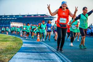 BIB: 50998, 5159, 50761
                            <button type="button" onclick="openModal(10560496)" class="btn btn-primary btn-sm float-right btn-popup" data-toggle="modal" data-target=".modal-high-quality">
                        <i class="fas fa-shopping-cart"></i> Add to Cart
                    </button>
                                            <button type="button" onclick="isThisMe(10560496, true)" class="btn btn-success btn-sm float-right btn-popup btn-isme hidden" data-toggle="tooltip" data-placement="bottom" title="นี่คือรูปของคุณใช่ไหม คลิกที่นี่เพื่อเอาเข้าอัลบั้ม">
                        <i class="fas fa-plus"></i> Add to album
                    </button>
                    <button type="button" onclick="isThisMe(10560496, false)" class="btn btn-warning btn-sm float-right btn-popup btn-isnotme hidden">
                        <i class="fas fa-ban"></i> Remove from album
                    </button>