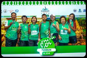 BIB: 00000, 50480, 500, 51139, 5009, 4554
                            <button type="button" onclick="openModal(10551367)" class="btn btn-primary btn-sm float-right btn-popup" data-toggle="modal" data-target=".modal-high-quality">
                        <i class="fas fa-shopping-cart"></i> Add to Cart
                    </button>
                                            <button type="button" onclick="isThisMe(10551367, true)" class="btn btn-success btn-sm float-right btn-popup btn-isme hidden" data-toggle="tooltip" data-placement="bottom" title="นี่คือรูปของคุณใช่ไหม คลิกที่นี่เพื่อเอาเข้าอัลบั้ม">
                        <i class="fas fa-plus"></i> Add to album
                    </button>
                    <button type="button" onclick="isThisMe(10551367, false)" class="btn btn-warning btn-sm float-right btn-popup btn-isnotme hidden">
                        <i class="fas fa-ban"></i> Remove from album
                    </button>