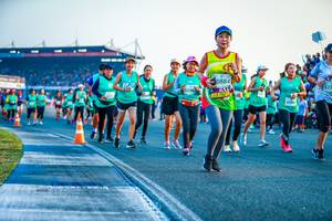 BIB: 0884, 525, 52482
                            <button type="button" onclick="openModal(10560062)" class="btn btn-primary btn-sm float-right btn-popup" data-toggle="modal" data-target=".modal-high-quality">
                        <i class="fas fa-shopping-cart"></i> Add to Cart
                    </button>
                                            <button type="button" onclick="isThisMe(10560062, true)" class="btn btn-success btn-sm float-right btn-popup btn-isme hidden" data-toggle="tooltip" data-placement="bottom" title="นี่คือรูปของคุณใช่ไหม คลิกที่นี่เพื่อเอาเข้าอัลบั้ม">
                        <i class="fas fa-plus"></i> Add to album
                    </button>
                    <button type="button" onclick="isThisMe(10560062, false)" class="btn btn-warning btn-sm float-right btn-popup btn-isnotme hidden">
                        <i class="fas fa-ban"></i> Remove from album
                    </button>