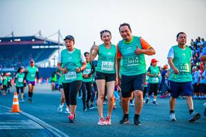 BIB: 50416, 50523, 519, 53093
                            <button type="button" onclick="openModal(10563126)" class="btn btn-primary btn-sm float-right btn-popup" data-toggle="modal" data-target=".modal-high-quality">
                        <i class="fas fa-shopping-cart"></i> Add to Cart
                    </button>
                                            <button type="button" onclick="isThisMe(10563126, true)" class="btn btn-success btn-sm float-right btn-popup btn-isme hidden" data-toggle="tooltip" data-placement="bottom" title="นี่คือรูปของคุณใช่ไหม คลิกที่นี่เพื่อเอาเข้าอัลบั้ม">
                        <i class="fas fa-plus"></i> Add to album
                    </button>
                    <button type="button" onclick="isThisMe(10563126, false)" class="btn btn-warning btn-sm float-right btn-popup btn-isnotme hidden">
                        <i class="fas fa-ban"></i> Remove from album
                    </button>