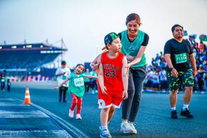 BIB: 71314, 5053
                            <button type="button" onclick="openModal(10564024)" class="btn btn-primary btn-sm float-right btn-popup" data-toggle="modal" data-target=".modal-high-quality">
                        <i class="fas fa-shopping-cart"></i> Add to Cart
                    </button>
                                            <button type="button" onclick="isThisMe(10564024, true)" class="btn btn-success btn-sm float-right btn-popup btn-isme hidden" data-toggle="tooltip" data-placement="bottom" title="นี่คือรูปของคุณใช่ไหม คลิกที่นี่เพื่อเอาเข้าอัลบั้ม">
                        <i class="fas fa-plus"></i> Add to album
                    </button>
                    <button type="button" onclick="isThisMe(10564024, false)" class="btn btn-warning btn-sm float-right btn-popup btn-isnotme hidden">
                        <i class="fas fa-ban"></i> Remove from album
                    </button>