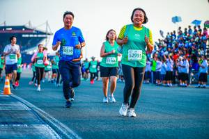 BIB: 52530, 52955, 51168
                            <button type="button" onclick="openModal(10559937)" class="btn btn-primary btn-sm float-right btn-popup" data-toggle="modal" data-target=".modal-high-quality">
                        <i class="fas fa-shopping-cart"></i> Add to Cart
                    </button>
                                            <button type="button" onclick="isThisMe(10559937, true)" class="btn btn-success btn-sm float-right btn-popup btn-isme hidden" data-toggle="tooltip" data-placement="bottom" title="นี่คือรูปของคุณใช่ไหม คลิกที่นี่เพื่อเอาเข้าอัลบั้ม">
                        <i class="fas fa-plus"></i> Add to album
                    </button>
                    <button type="button" onclick="isThisMe(10559937, false)" class="btn btn-warning btn-sm float-right btn-popup btn-isnotme hidden">
                        <i class="fas fa-ban"></i> Remove from album
                    </button>