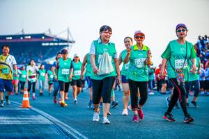 BIB: 5272, 532
                            <button type="button" onclick="openModal(10562441)" class="btn btn-primary btn-sm float-right btn-popup" data-toggle="modal" data-target=".modal-high-quality">
                        <i class="fas fa-shopping-cart"></i> Add to Cart
                    </button>
                                            <button type="button" onclick="isThisMe(10562441, true)" class="btn btn-success btn-sm float-right btn-popup btn-isme hidden" data-toggle="tooltip" data-placement="bottom" title="นี่คือรูปของคุณใช่ไหม คลิกที่นี่เพื่อเอาเข้าอัลบั้ม">
                        <i class="fas fa-plus"></i> Add to album
                    </button>
                    <button type="button" onclick="isThisMe(10562441, false)" class="btn btn-warning btn-sm float-right btn-popup btn-isnotme hidden">
                        <i class="fas fa-ban"></i> Remove from album
                    </button>