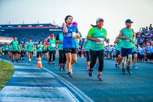 BIB: 
                            <button type="button" onclick="openModal(10560630)" class="btn btn-primary btn-sm float-right btn-popup" data-toggle="modal" data-target=".modal-high-quality">
                        <i class="fas fa-shopping-cart"></i> Add to Cart
                    </button>
                                            <button type="button" onclick="isThisMe(10560630, true)" class="btn btn-success btn-sm float-right btn-popup btn-isme hidden" data-toggle="tooltip" data-placement="bottom" title="นี่คือรูปของคุณใช่ไหม คลิกที่นี่เพื่อเอาเข้าอัลบั้ม">
                        <i class="fas fa-plus"></i> Add to album
                    </button>
                    <button type="button" onclick="isThisMe(10560630, false)" class="btn btn-warning btn-sm float-right btn-popup btn-isnotme hidden">
                        <i class="fas fa-ban"></i> Remove from album
                    </button>