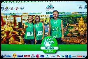 BIB: 52890, 52887, 4554
                            <button type="button" onclick="openModal(10569082)" class="btn btn-primary btn-sm float-right btn-popup" data-toggle="modal" data-target=".modal-high-quality">
                        <i class="fas fa-shopping-cart"></i> Add to Cart
                    </button>
                                            <button type="button" onclick="isThisMe(10569082, true)" class="btn btn-success btn-sm float-right btn-popup btn-isme hidden" data-toggle="tooltip" data-placement="bottom" title="นี่คือรูปของคุณใช่ไหม คลิกที่นี่เพื่อเอาเข้าอัลบั้ม">
                        <i class="fas fa-plus"></i> Add to album
                    </button>
                    <button type="button" onclick="isThisMe(10569082, false)" class="btn btn-warning btn-sm float-right btn-popup btn-isnotme hidden">
                        <i class="fas fa-ban"></i> Remove from album
                    </button>