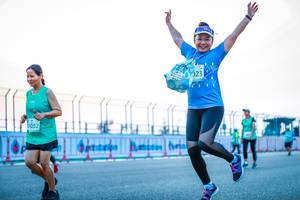 BIB: 1052
                            <button type="button" onclick="openModal(10567848)" class="btn btn-primary btn-sm float-right btn-popup" data-toggle="modal" data-target=".modal-high-quality">
                        <i class="fas fa-shopping-cart"></i> Add to Cart
                    </button>
                                            <button type="button" onclick="isThisMe(10567848, true)" class="btn btn-success btn-sm float-right btn-popup btn-isme hidden" data-toggle="tooltip" data-placement="bottom" title="นี่คือรูปของคุณใช่ไหม คลิกที่นี่เพื่อเอาเข้าอัลบั้ม">
                        <i class="fas fa-plus"></i> Add to album
                    </button>
                    <button type="button" onclick="isThisMe(10567848, false)" class="btn btn-warning btn-sm float-right btn-popup btn-isnotme hidden">
                        <i class="fas fa-ban"></i> Remove from album
                    </button>