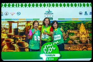 BIB: 000, 5260, 5276, 53135, 4554
                            <button type="button" onclick="openModal(10551019)" class="btn btn-primary btn-sm float-right btn-popup" data-toggle="modal" data-target=".modal-high-quality">
                        <i class="fas fa-shopping-cart"></i> Add to Cart
                    </button>
                                            <button type="button" onclick="isThisMe(10551019, true)" class="btn btn-success btn-sm float-right btn-popup btn-isme hidden" data-toggle="tooltip" data-placement="bottom" title="นี่คือรูปของคุณใช่ไหม คลิกที่นี่เพื่อเอาเข้าอัลบั้ม">
                        <i class="fas fa-plus"></i> Add to album
                    </button>
                    <button type="button" onclick="isThisMe(10551019, false)" class="btn btn-warning btn-sm float-right btn-popup btn-isnotme hidden">
                        <i class="fas fa-ban"></i> Remove from album
                    </button>