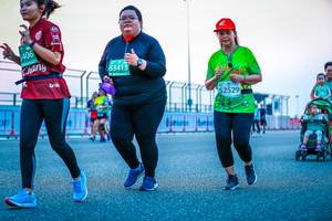 BIB: 406, 53413, 52529
                            <button type="button" onclick="openModal(10568442)" class="btn btn-primary btn-sm float-right btn-popup" data-toggle="modal" data-target=".modal-high-quality">
                        <i class="fas fa-shopping-cart"></i> Add to Cart
                    </button>
                                            <button type="button" onclick="isThisMe(10568442, true)" class="btn btn-success btn-sm float-right btn-popup btn-isme hidden" data-toggle="tooltip" data-placement="bottom" title="นี่คือรูปของคุณใช่ไหม คลิกที่นี่เพื่อเอาเข้าอัลบั้ม">
                        <i class="fas fa-plus"></i> Add to album
                    </button>
                    <button type="button" onclick="isThisMe(10568442, false)" class="btn btn-warning btn-sm float-right btn-popup btn-isnotme hidden">
                        <i class="fas fa-ban"></i> Remove from album
                    </button>