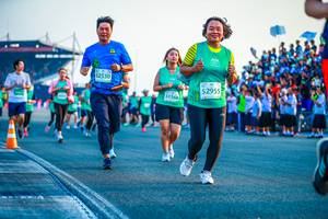 BIB: 52530, 52955, 1168
                            <button type="button" onclick="openModal(10559923)" class="btn btn-primary btn-sm float-right btn-popup" data-toggle="modal" data-target=".modal-high-quality">
                        <i class="fas fa-shopping-cart"></i> Add to Cart
                    </button>
                                            <button type="button" onclick="isThisMe(10559923, true)" class="btn btn-success btn-sm float-right btn-popup btn-isme hidden" data-toggle="tooltip" data-placement="bottom" title="นี่คือรูปของคุณใช่ไหม คลิกที่นี่เพื่อเอาเข้าอัลบั้ม">
                        <i class="fas fa-plus"></i> Add to album
                    </button>
                    <button type="button" onclick="isThisMe(10559923, false)" class="btn btn-warning btn-sm float-right btn-popup btn-isnotme hidden">
                        <i class="fas fa-ban"></i> Remove from album
                    </button>