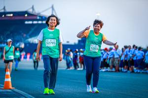 BIB: 52795, 52636
                            <button type="button" onclick="openModal(10564054)" class="btn btn-primary btn-sm float-right btn-popup" data-toggle="modal" data-target=".modal-high-quality">
                        <i class="fas fa-shopping-cart"></i> Add to Cart
                    </button>
                                            <button type="button" onclick="isThisMe(10564054, true)" class="btn btn-success btn-sm float-right btn-popup btn-isme hidden" data-toggle="tooltip" data-placement="bottom" title="นี่คือรูปของคุณใช่ไหม คลิกที่นี่เพื่อเอาเข้าอัลบั้ม">
                        <i class="fas fa-plus"></i> Add to album
                    </button>
                    <button type="button" onclick="isThisMe(10564054, false)" class="btn btn-warning btn-sm float-right btn-popup btn-isnotme hidden">
                        <i class="fas fa-ban"></i> Remove from album
                    </button>