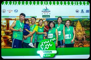 BIB: 00000000, 52649, 527, 4554
                            <button type="button" onclick="openModal(10550917)" class="btn btn-primary btn-sm float-right btn-popup" data-toggle="modal" data-target=".modal-high-quality">
                        <i class="fas fa-shopping-cart"></i> Add to Cart
                    </button>
                                            <button type="button" onclick="isThisMe(10550917, true)" class="btn btn-success btn-sm float-right btn-popup btn-isme hidden" data-toggle="tooltip" data-placement="bottom" title="นี่คือรูปของคุณใช่ไหม คลิกที่นี่เพื่อเอาเข้าอัลบั้ม">
                        <i class="fas fa-plus"></i> Add to album
                    </button>
                    <button type="button" onclick="isThisMe(10550917, false)" class="btn btn-warning btn-sm float-right btn-popup btn-isnotme hidden">
                        <i class="fas fa-ban"></i> Remove from album
                    </button>